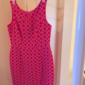 Summer wedding season! Flattering dress